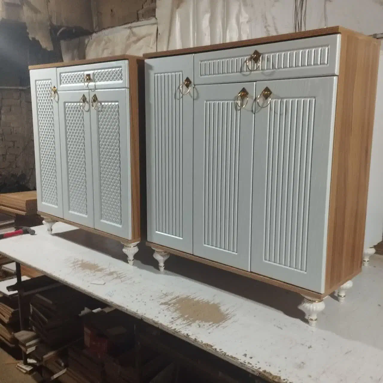 تولیدی قراگوزلو|جاکفشی، کمد، دراور|قم, قلعه کامکار|دیوار