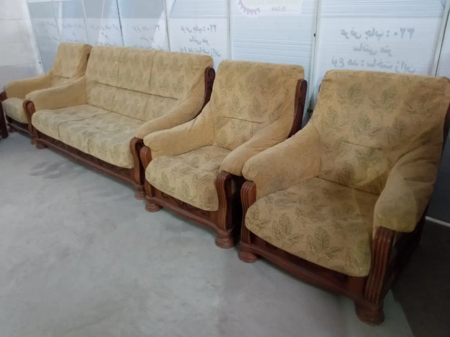 مبل ۷ نفره|مبلمان خانگی و میز عسلی|قم, انسجام|دیوار