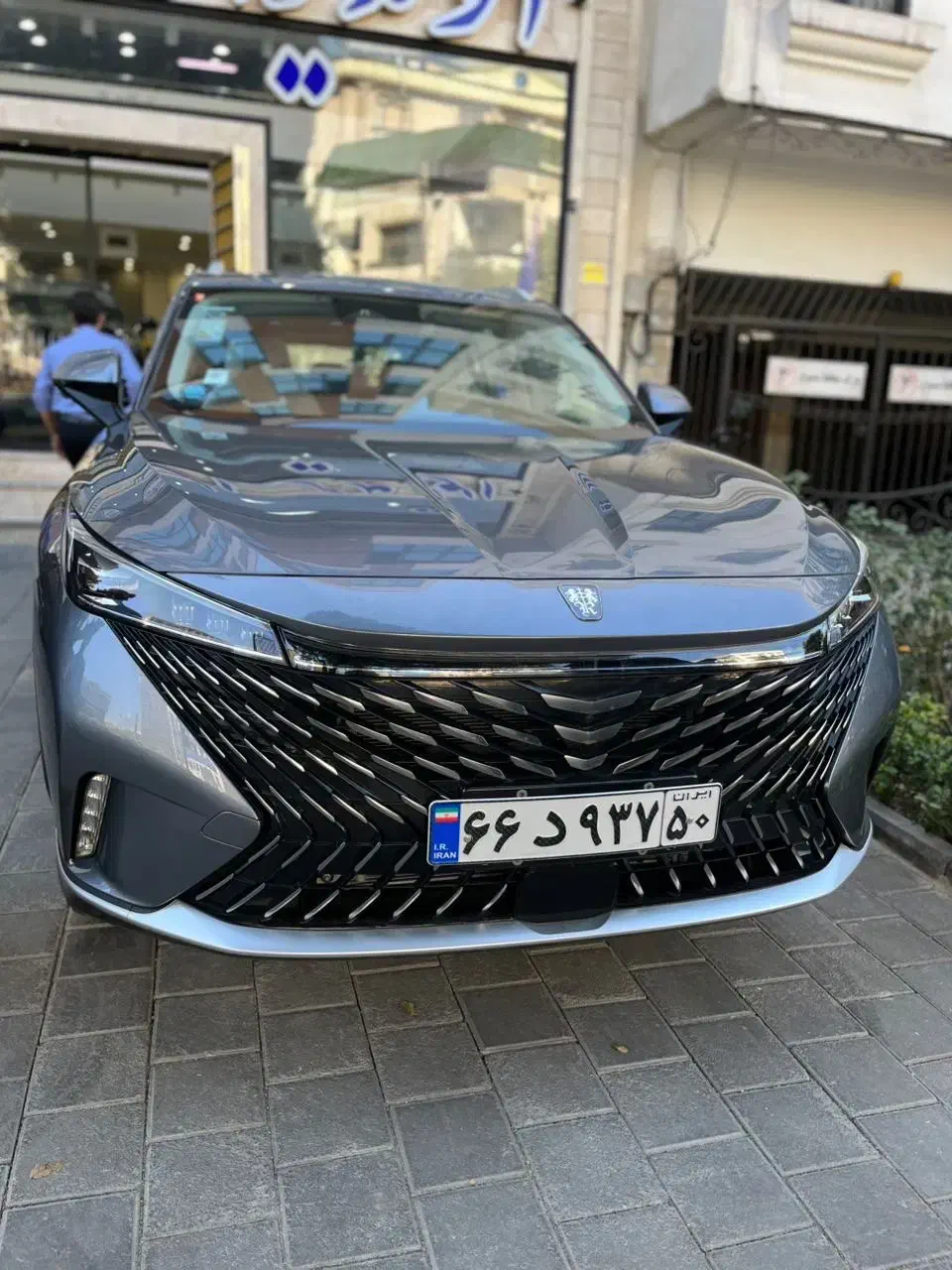 رووی وارداتی صفر کیلومتر رنگ تیتانیوم خاکستریroewe|خودرو سواری و وانت|تهران, میرداماد|دیوار