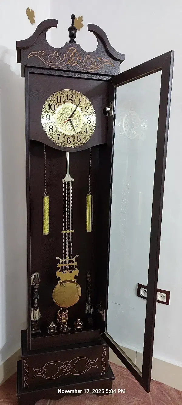 ساعت ایستاده نو و سالم|ساعت دیواری و تزئینی|اراک, |دیوار