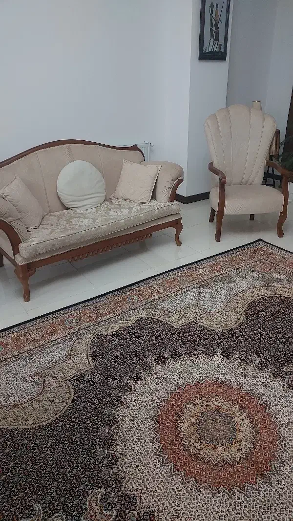 یک دست مبلمان ۷ نفره چوب راش با جلو مبلی|مبلمان خانگی و میز عسلی|هشتگرد, شهرک مهستان ۱|دیوار