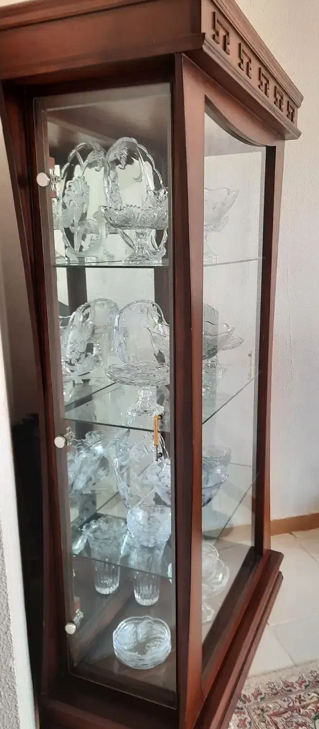 ویترین|بوفه، ویترین، کنسول|شاهین‌شهر, فردوسی|دیوار