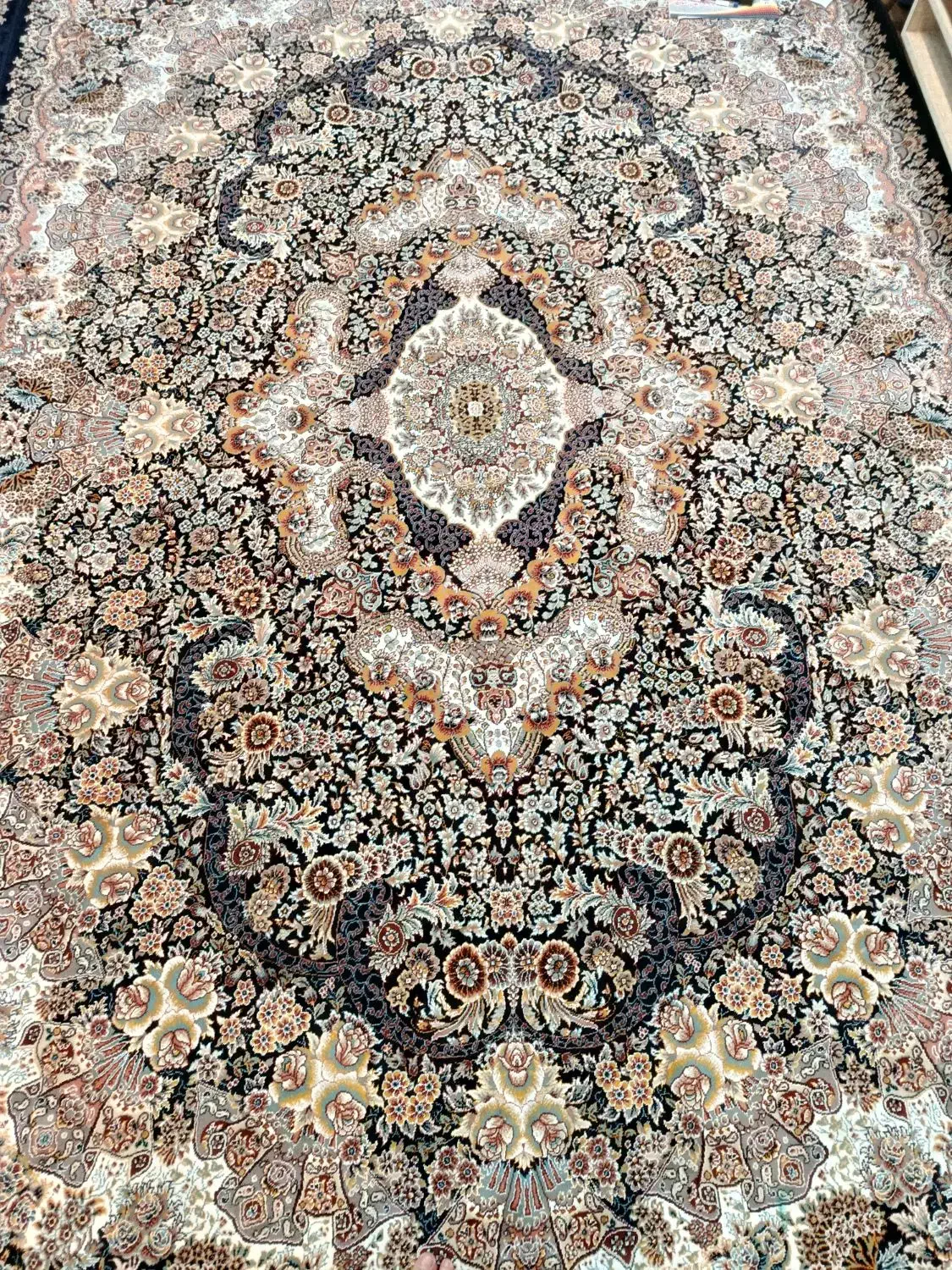 فرش شش متری|فرش|کرمانشاه, |دیوار