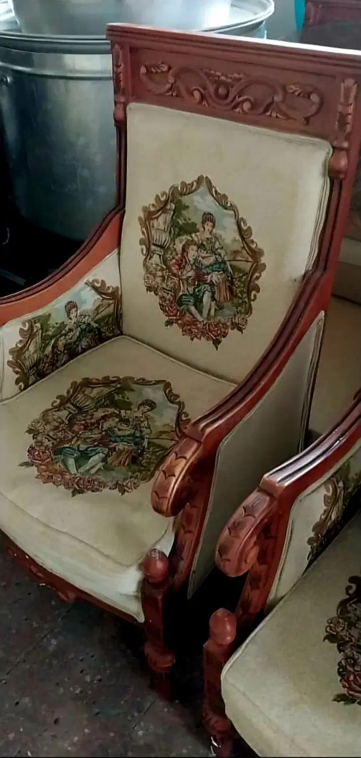 مبل کتیبه ای ۹ نفره تمام چوب|مبلمان خانگی و میز عسلی|تبریز, |دیوار