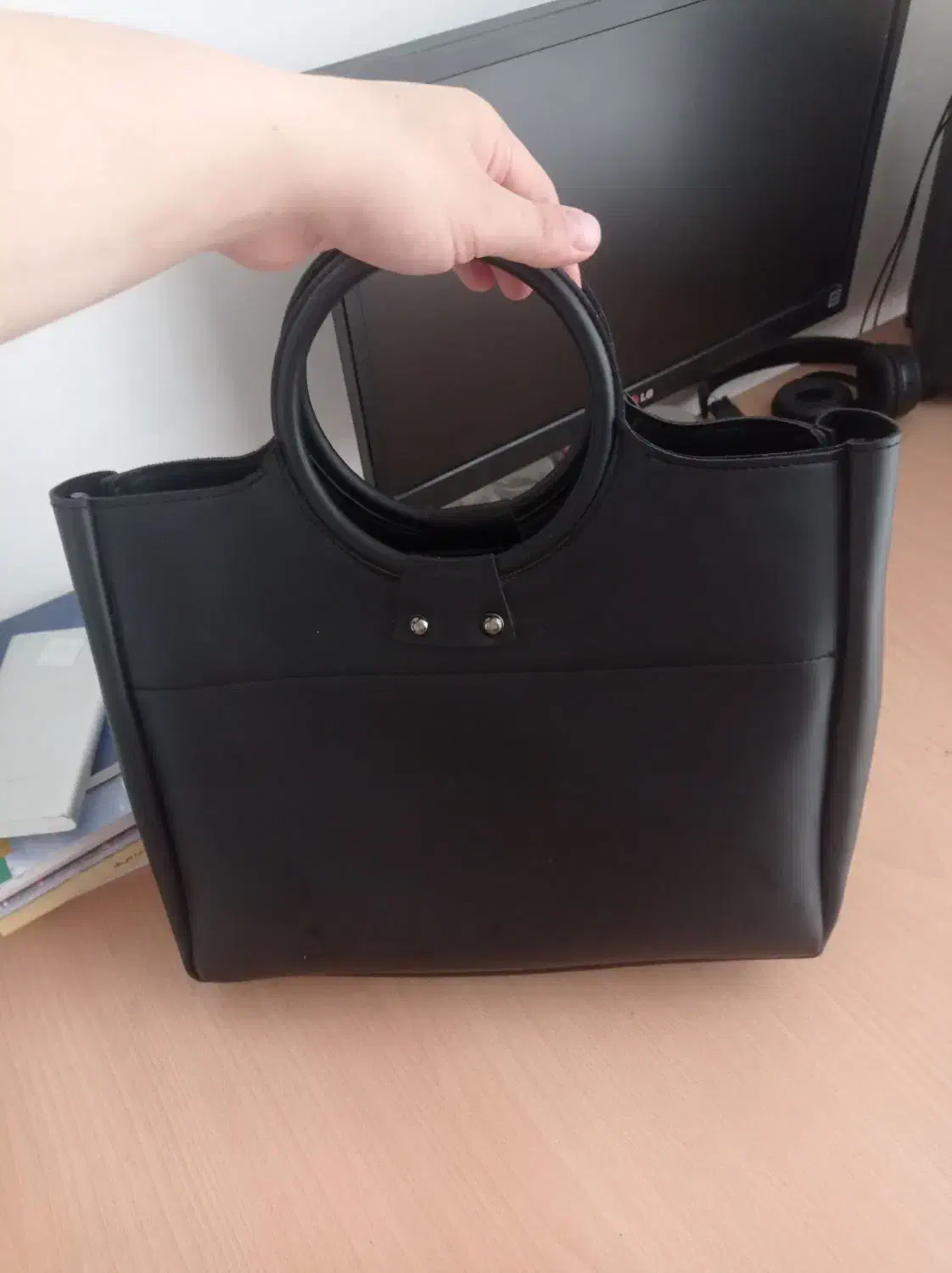 کیف وکفش|کیف، کفش، کمربند|میاندوآب, |دیوار