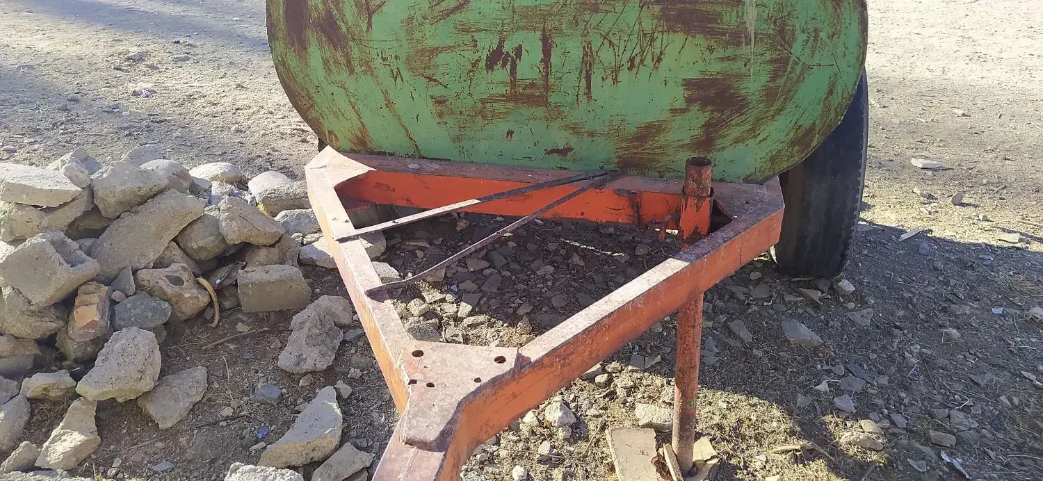 تانکر آب و گازوییل چرخدار ۱۱ بشکه ای|مصالح و تجهیزات ساختمان|شادیان, |دیوار