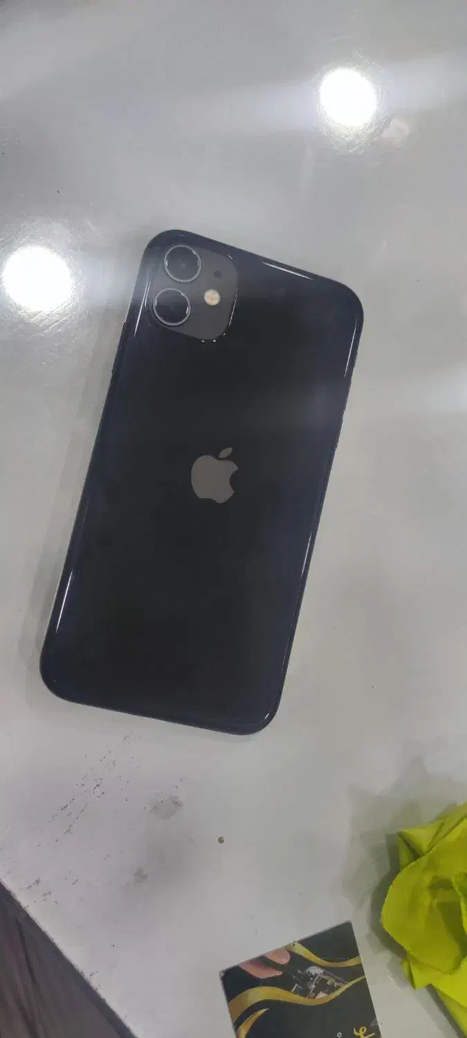 اپل iPhone 11 با حافظهٔ ۶۴ گیگابایت|موبایل|خوی, |دیوار