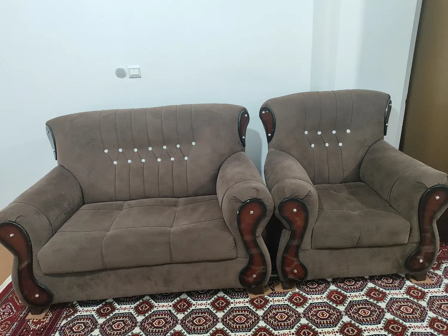 مبل ۷ نفره|مبلمان خانگی و میز عسلی|بندر ترکمن, |دیوار