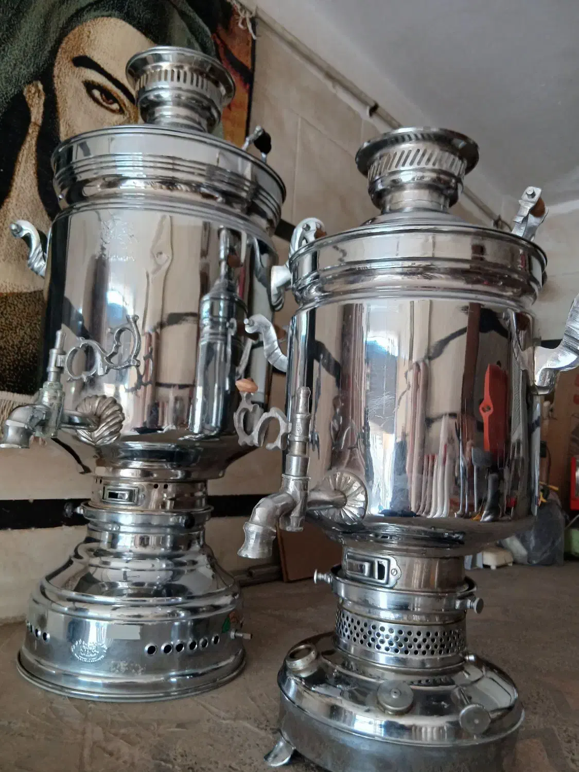 دو عدد سماور بزرگ مجلسی گازی و نفتی|سماور، چایساز، قهوهساز|نسیمشهر, |دیوار