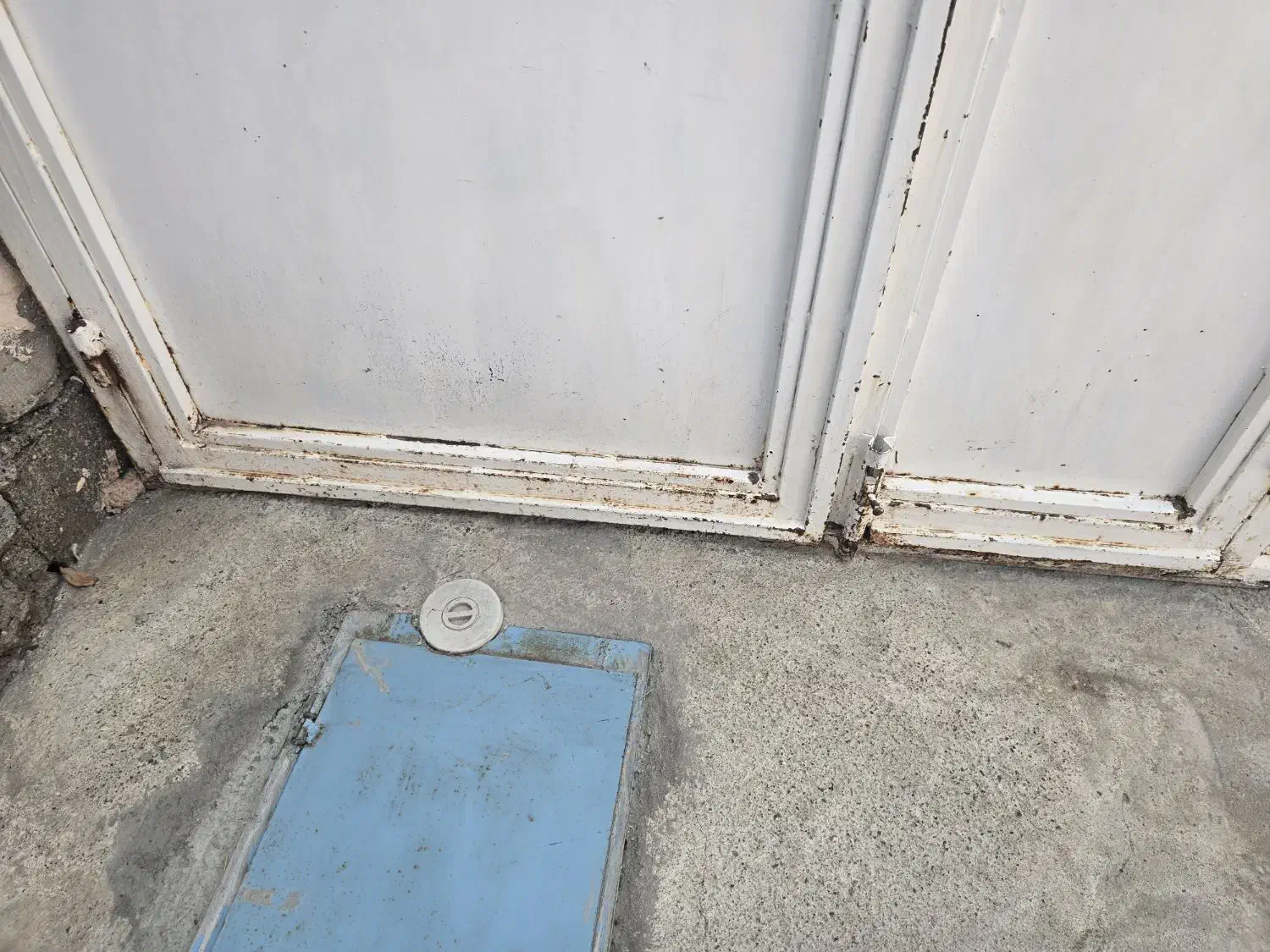 درب حیاط یا راه پله|مصالح و تجهیزات ساختمان|ماکو, |دیوار