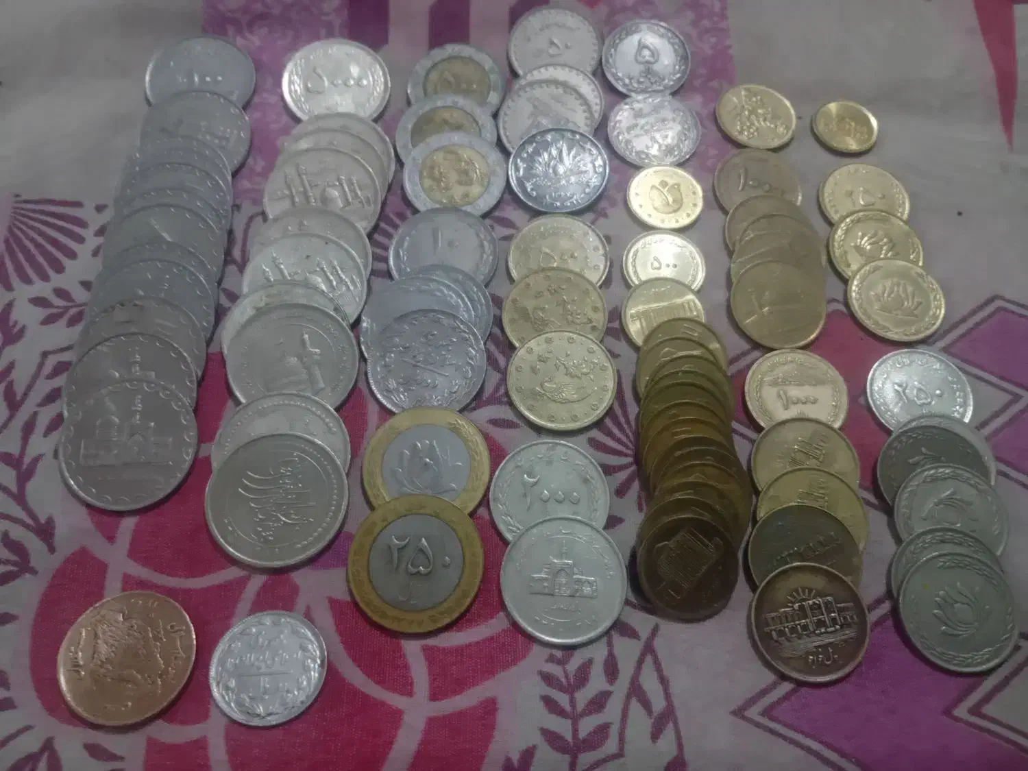 سکه خارجی و جمهوری|کلکسیون سکه، تمبر، اسکناس|جیرفت, |دیوار