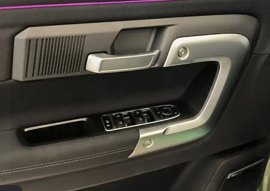 لوکانوL7 خشک زیتونی(سبز متالیک)|خودرو سواری و وانت|تویسرکان, |دیوار