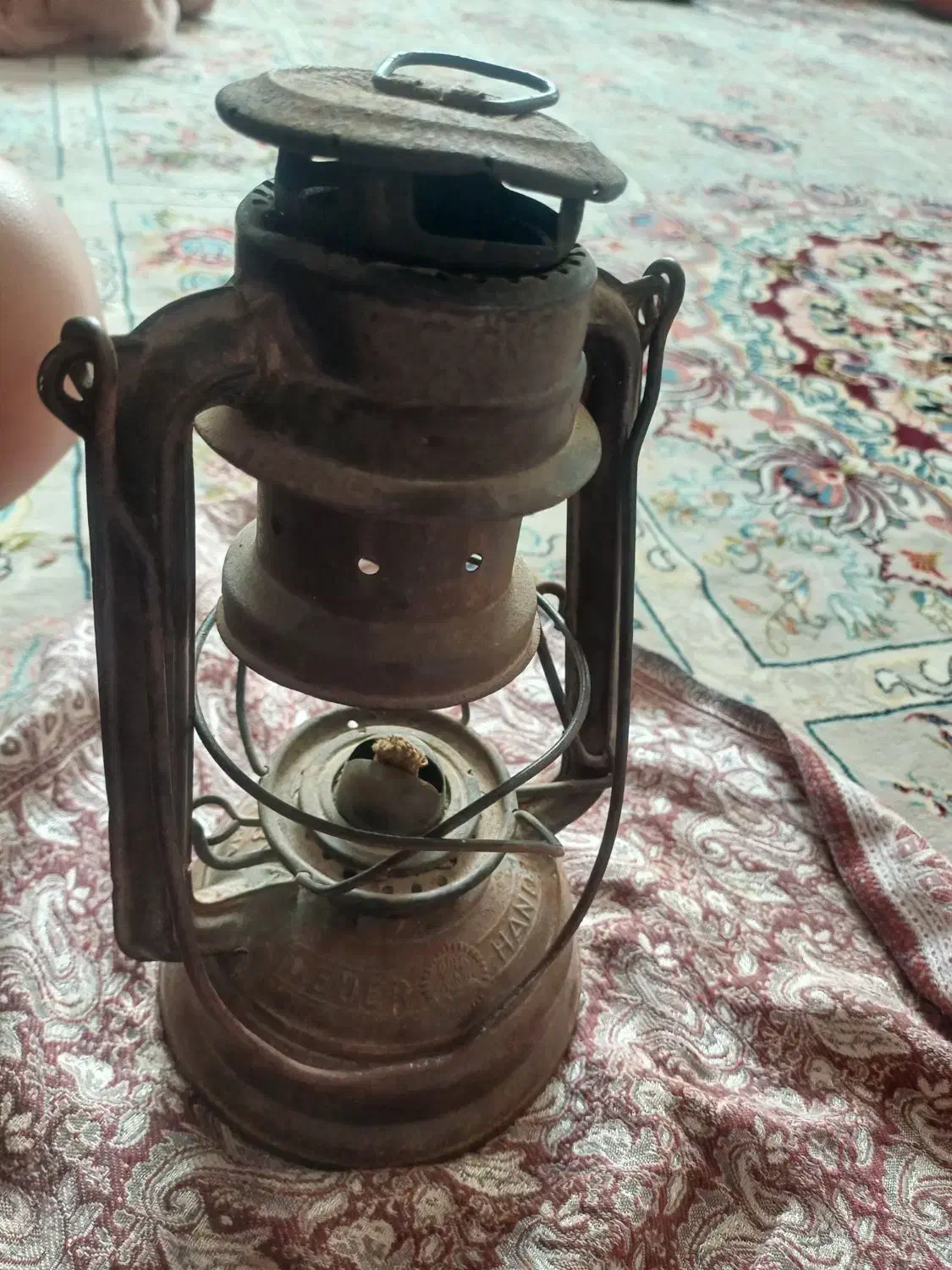 چراغ نفتی قدیمی|لامپ و چراغ|اسفراین, |دیوار