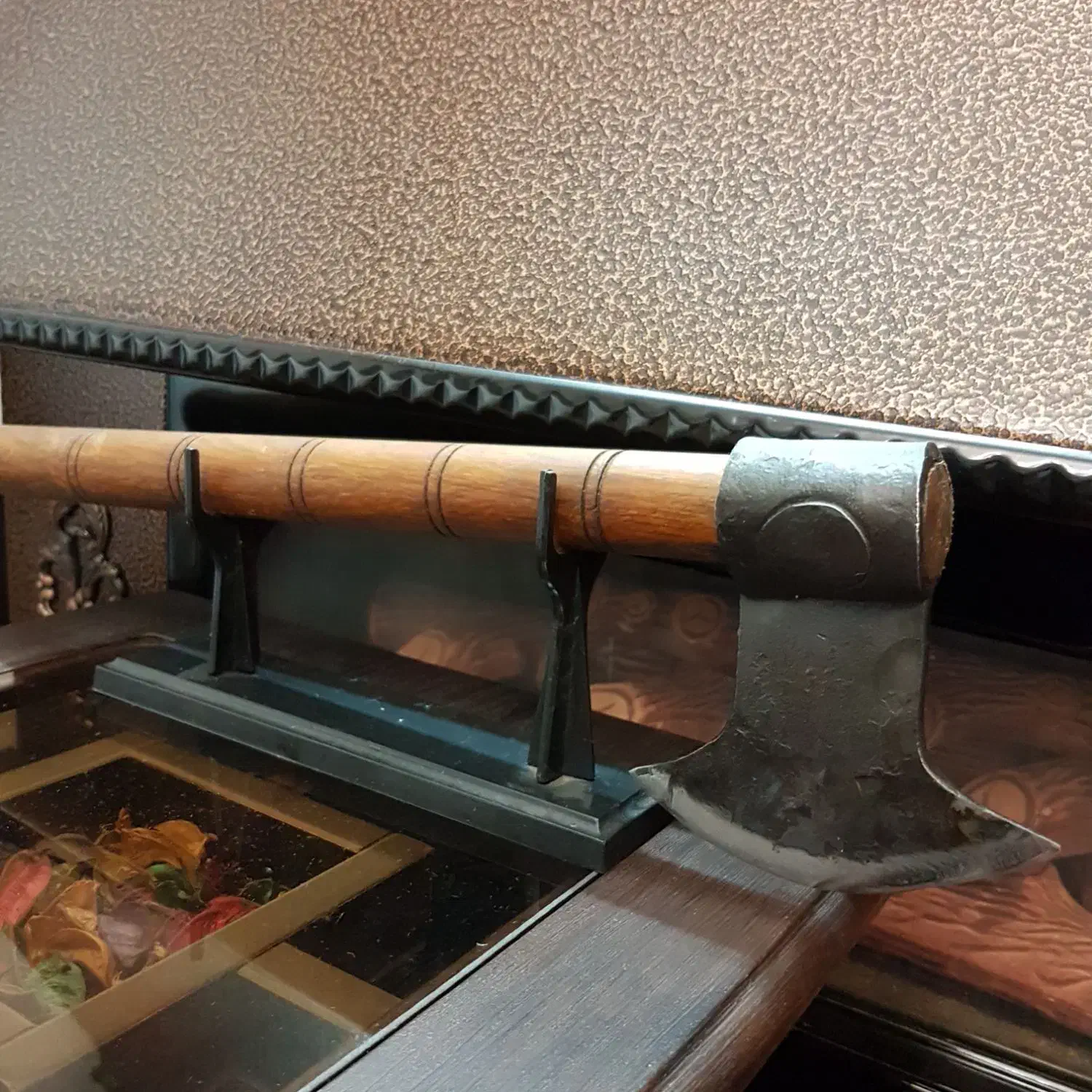 چاقو و تبر مناسب کمپ و کوه|کوهنوردی و کمپینگ|لنگرود, |دیوار