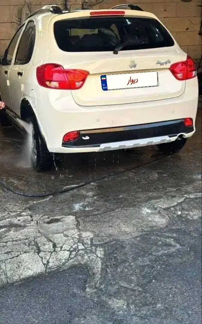 کوئیک آر سفید مشکی|خودرو سواری و وانت|لواسان, |دیوار