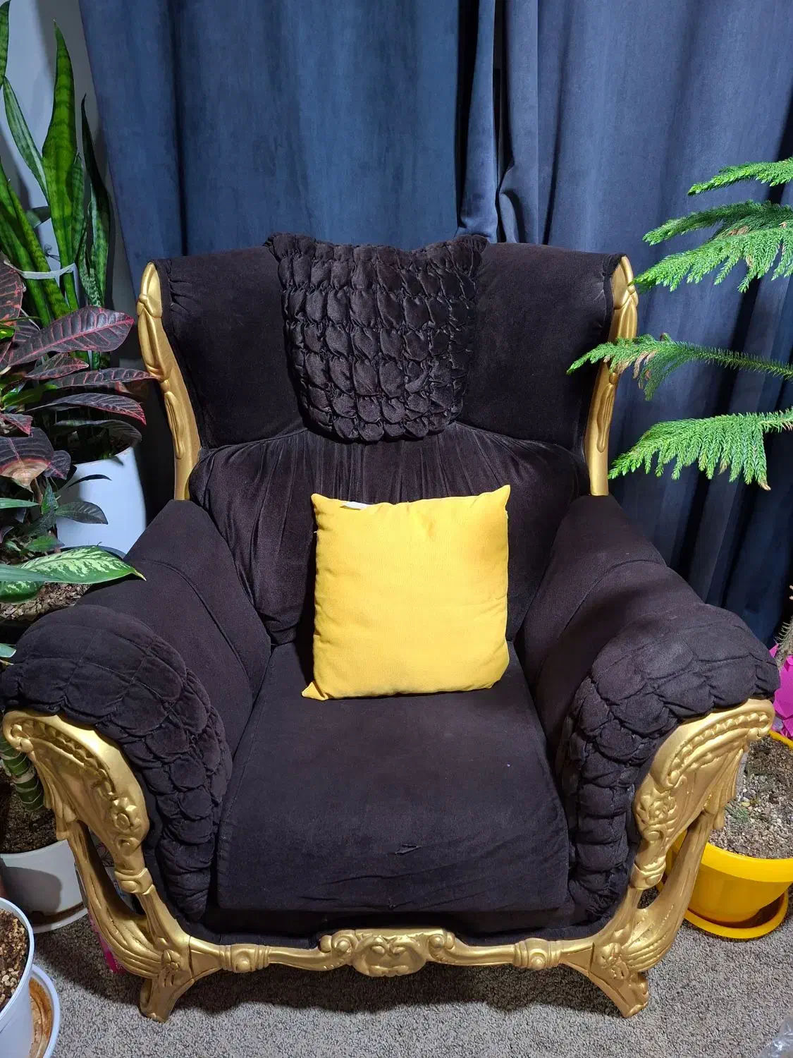 مبل ۷ نفره سلتنتی|مبلمان خانگی و میز عسلی|بندر ماهشهر, |دیوار