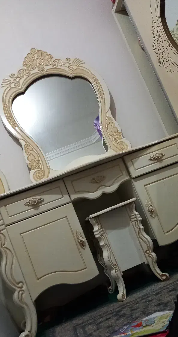 میز آرایشی|جاکفشی، کمد، دراور|ارومیه, |دیوار