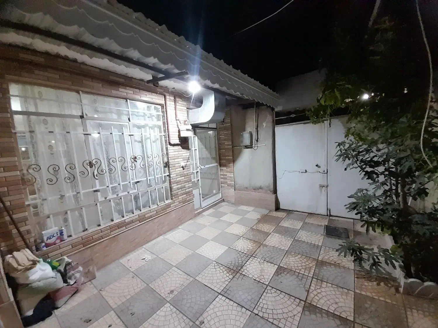 سوییت دربست|اجارهٔ کوتاه‌مدت آپارتمان و سوئیت|نیشابور, خیام|دیوار