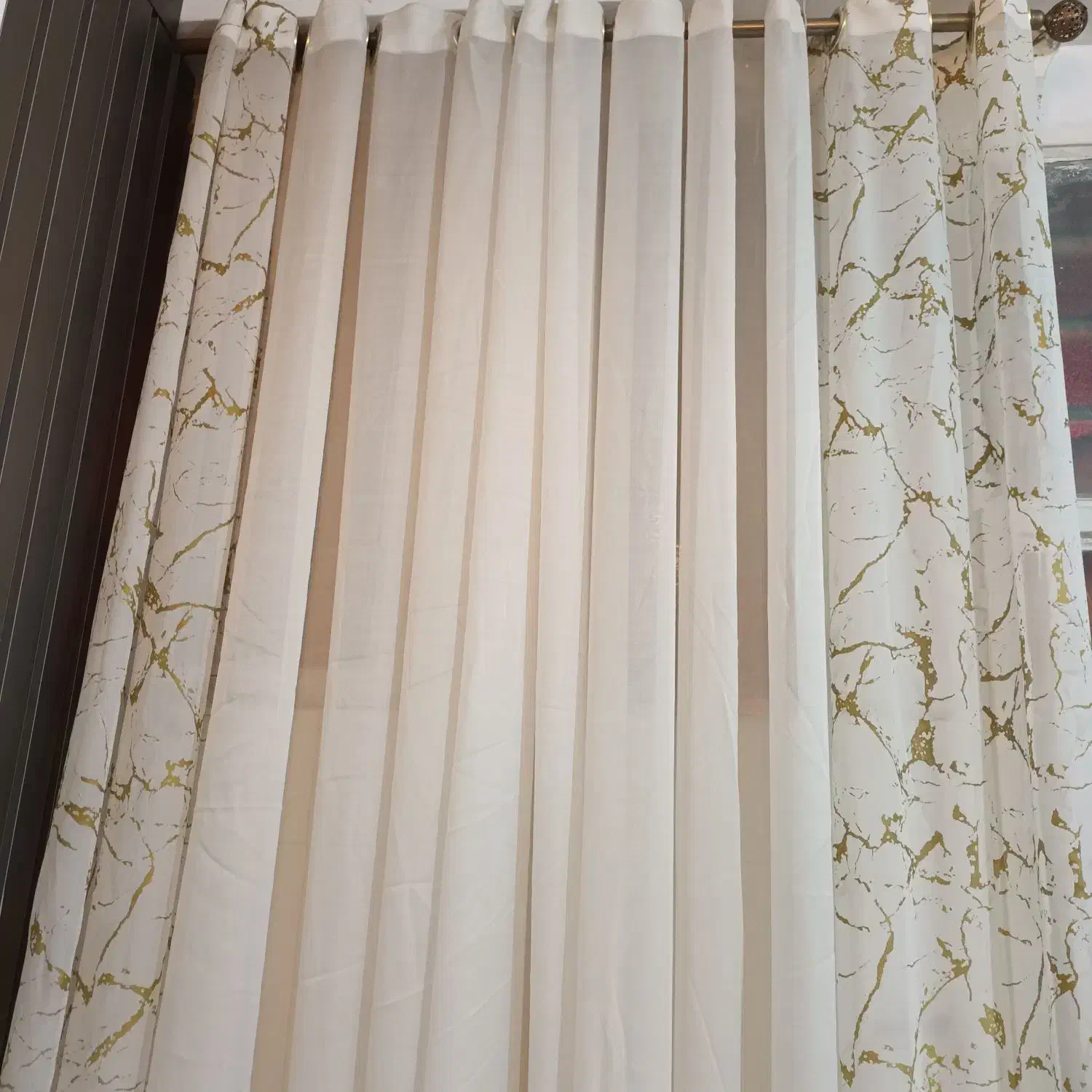 پرده سالم وتمیز|پرده، رانر، رومیزی|سبزوار, باهنر|دیوار