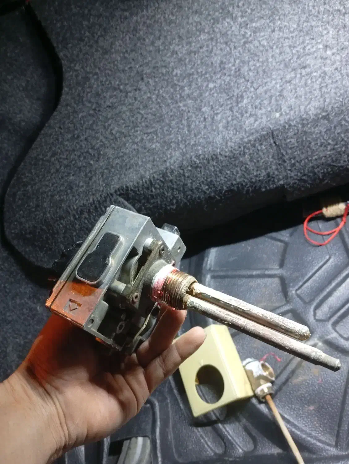 رگلاتور اب گرمکن زمینی.شیر خودکار|آبگرمکن، پکیج، شوفاژ|کرمانشاه, |دیوار