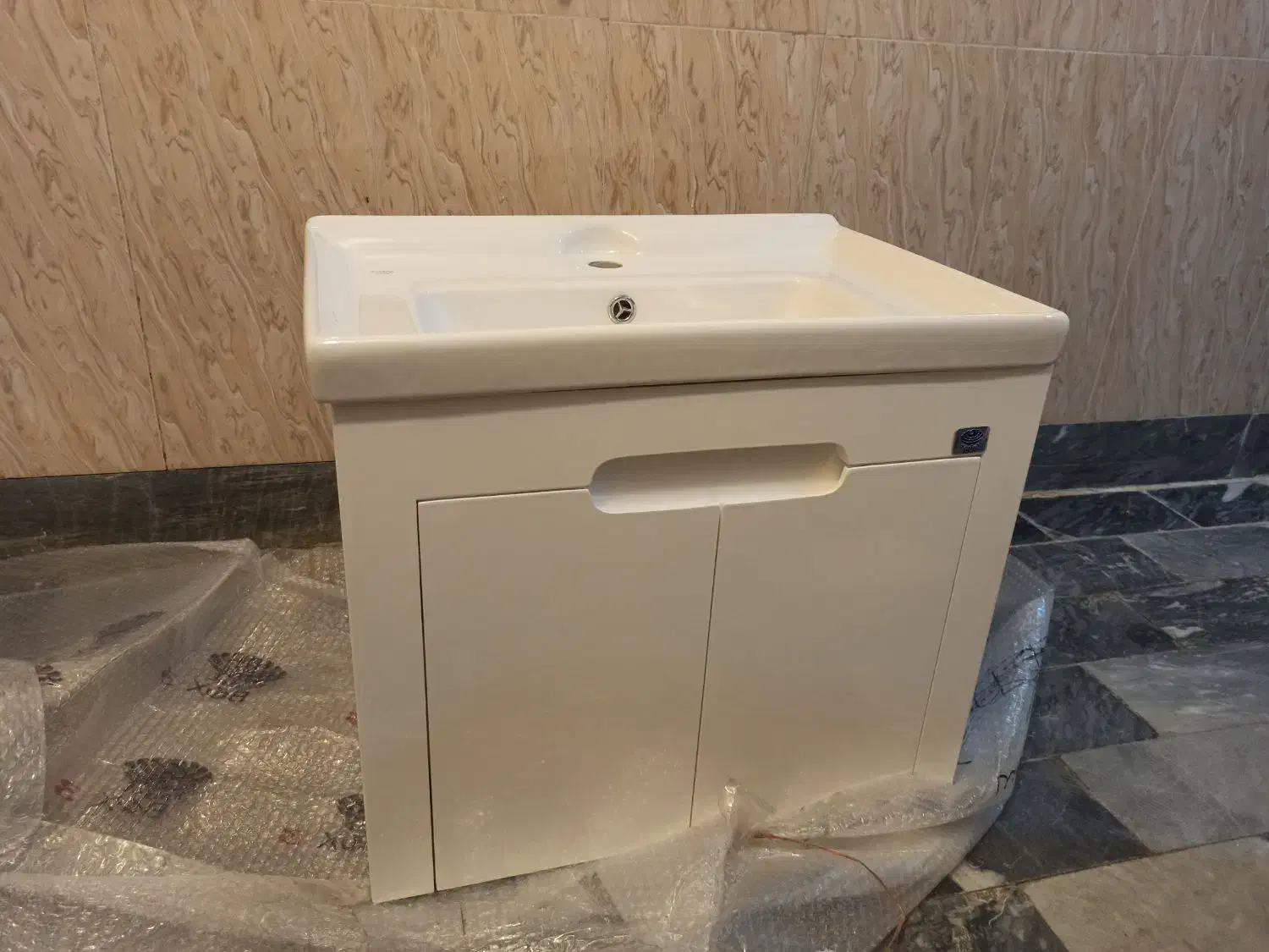 روشویی کابینتی|لوازم سرویس بهداشتی|سقز, |دیوار