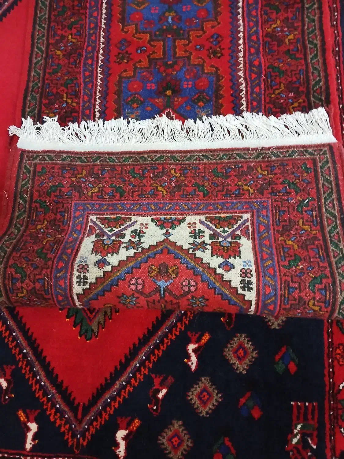 کناره زیبا نو همدان|فرش|کرج, ساسانی (قلمستان)|دیوار