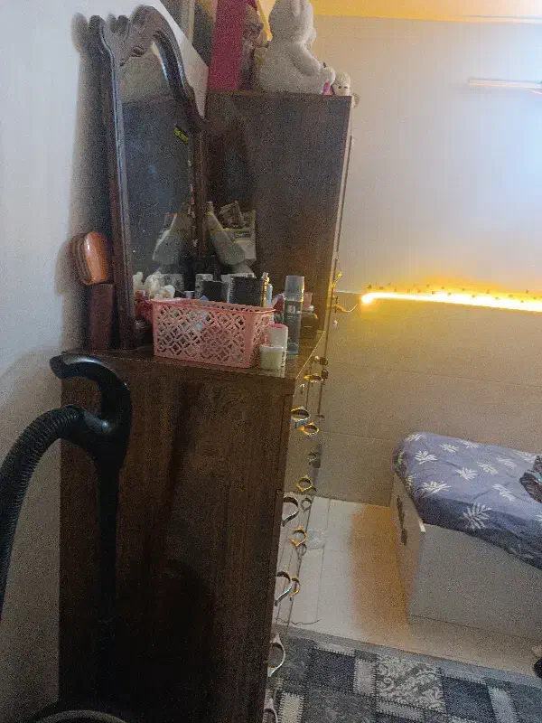 دراور.کمد.آینه|تخت و سرویس خواب|اراک, |دیوار