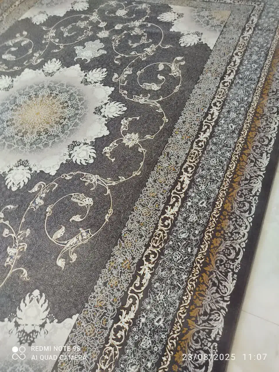 ۳عدد۹متری۱۲۰۰شانه تراکم ۳۶۰۰اصلی ۵۰درصدتخفیف|فرش|مشکیندشت, |دیوار