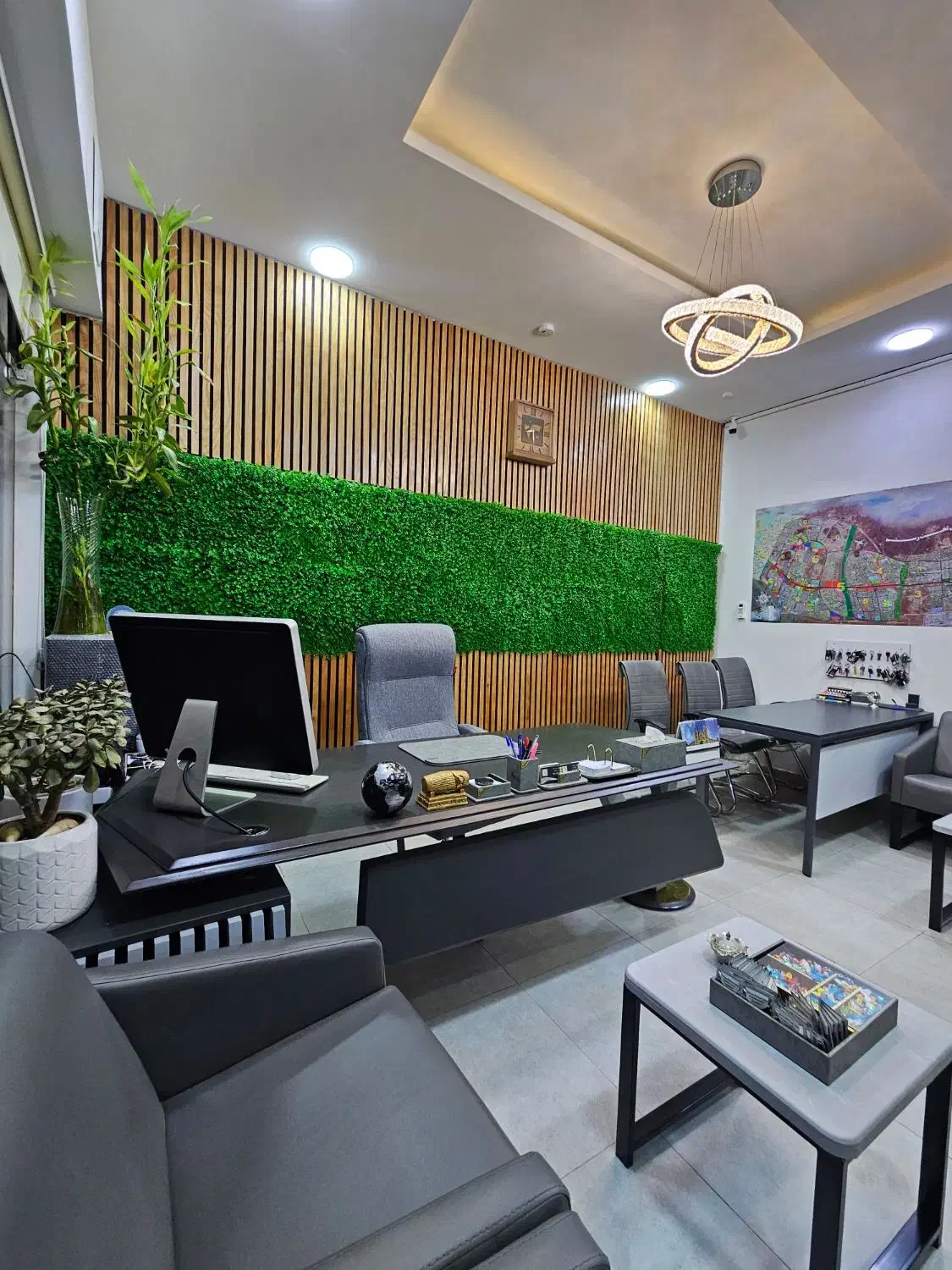 استخدام افراد تلاشگر به دنبال درآمد بالا|استخدام بازاریابی و فروش|پرند, فاز ۵|دیوار