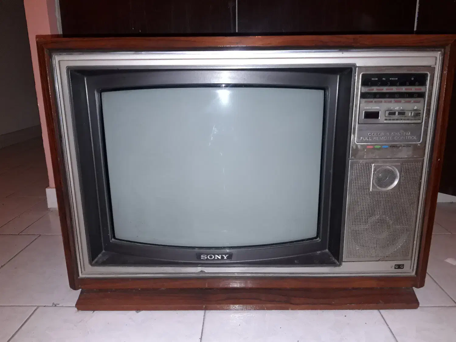 تلویزیون سونی آنتیک|تلویزیون و پروژکتور|تهران, اکباتان|دیوار