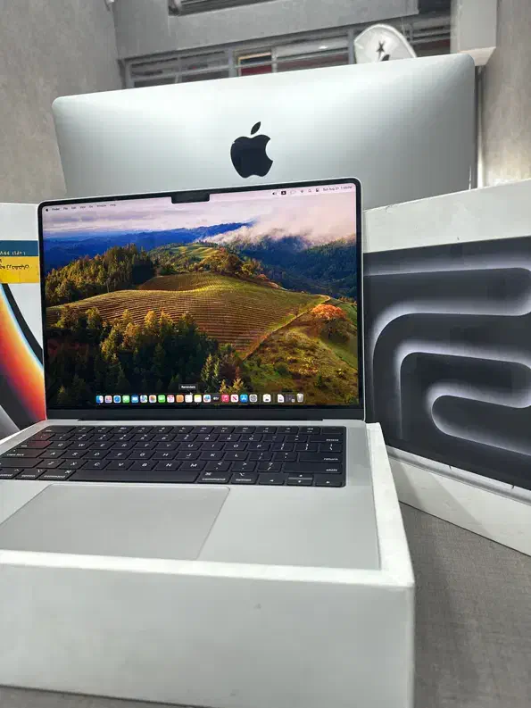 MacBook Pro M3 / مک بوک m3|رایانه همراه|تهران, استاد معین|دیوار