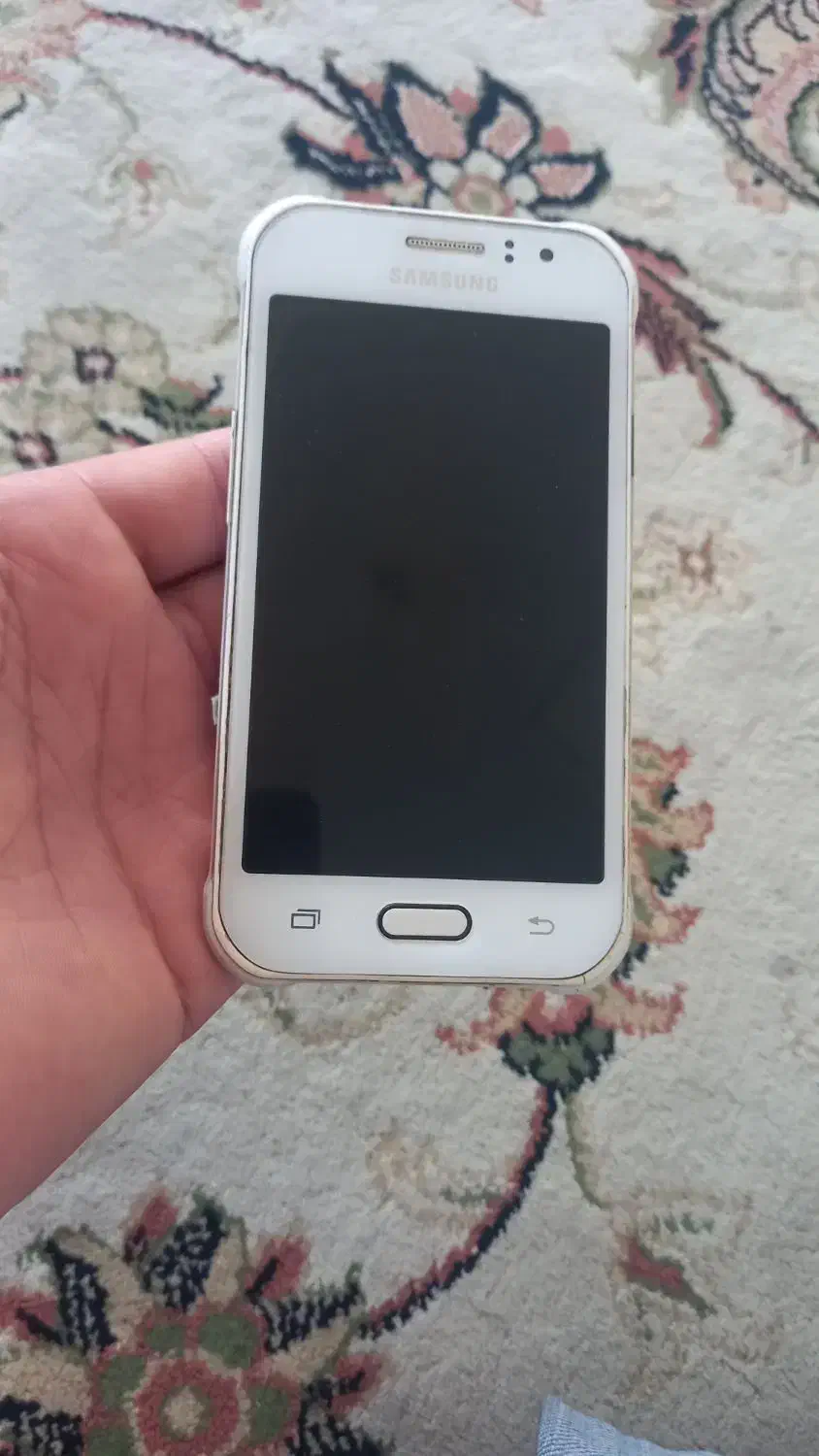 گوشی j1|موبایل|بهارستان, |دیوار