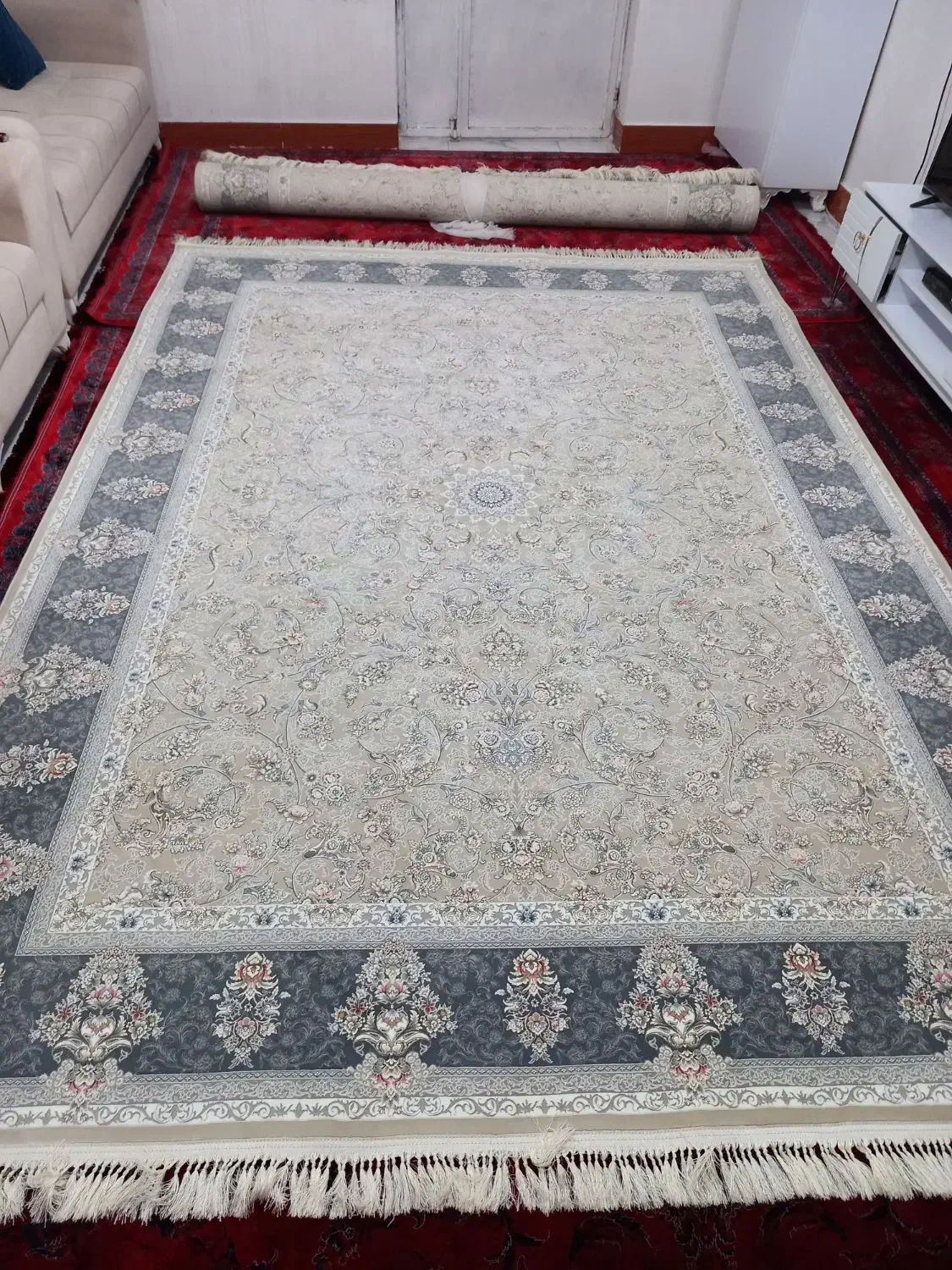 دو تخته فرش تمیز|فرش|مهاباد (آذربایجان غربی), |دیوار