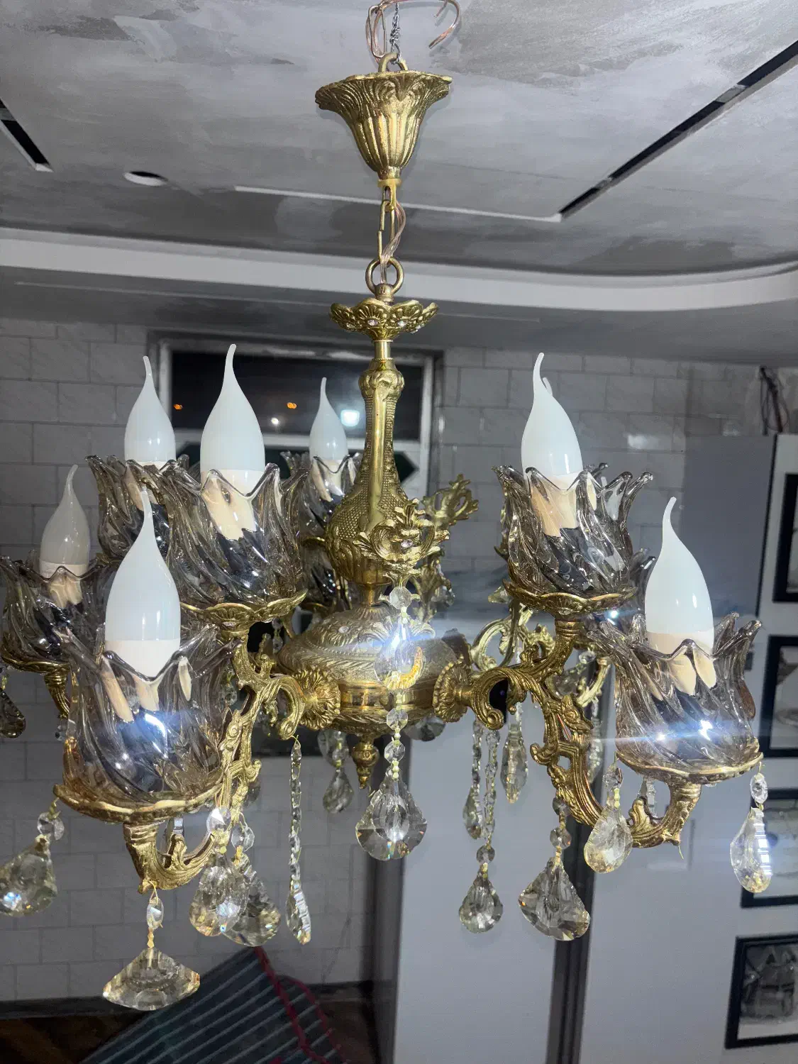 لوستر برنجی پنج شاخه|لوستر و چراغ آویز|اراک, |دیوار