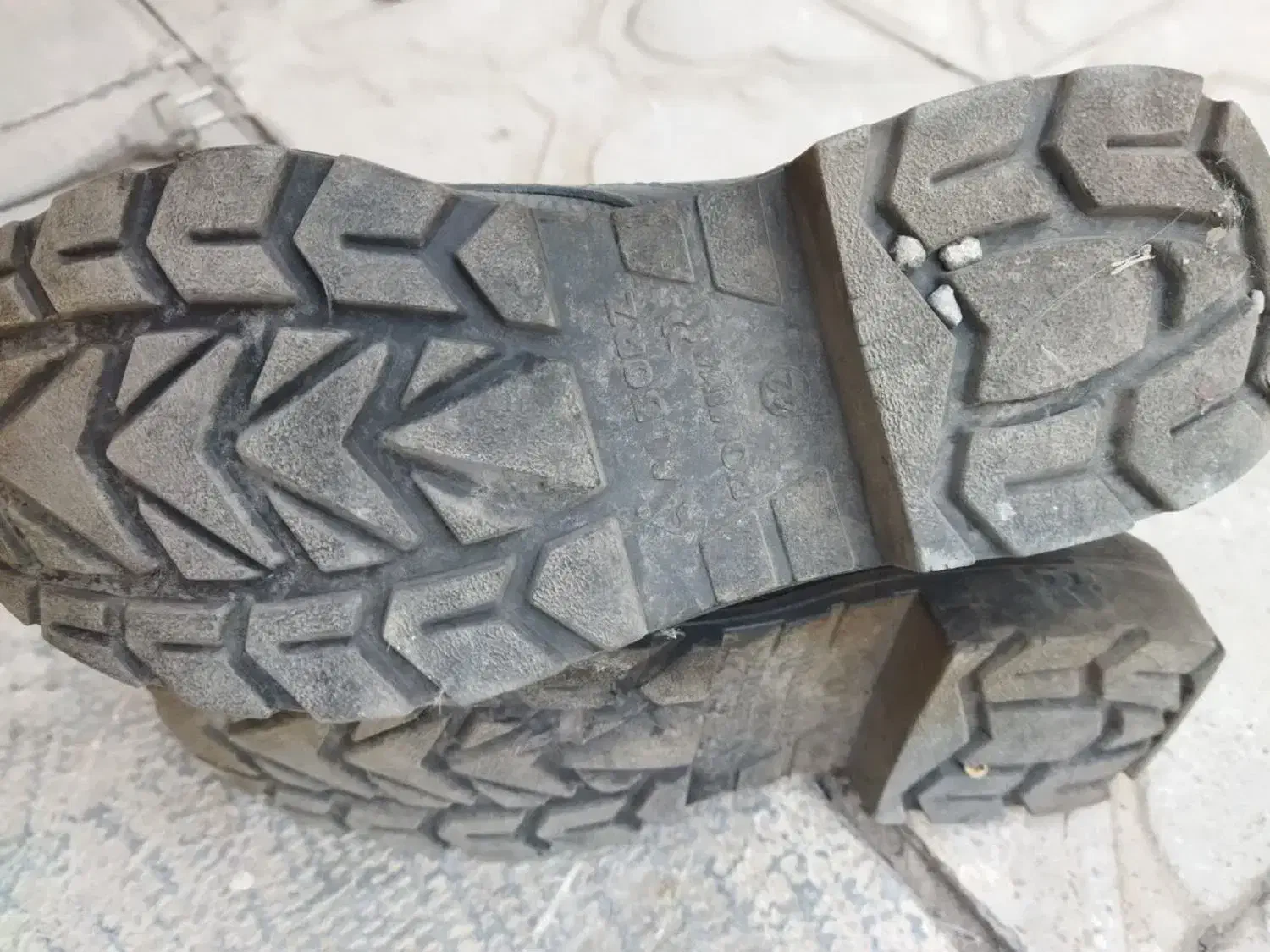 پوتین سربازی|کیف، کفش، کمربند|کرمان, |دیوار