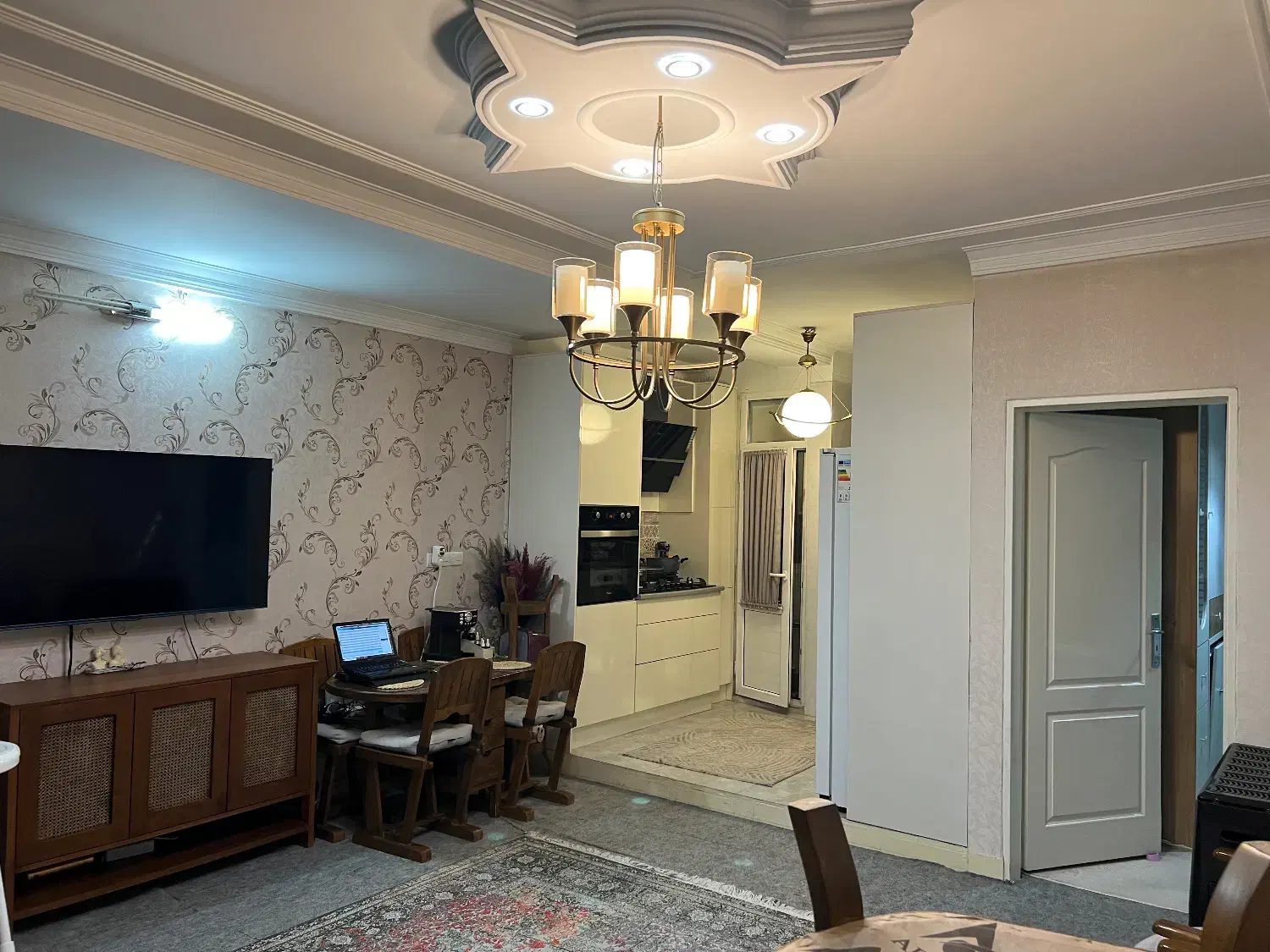 ۵۳ متری ۱ خواب با آسانسور کوچه ۱۰ متری|فروش آپارتمان|تهران, شهرک ولیعصر جنوبی|دیوار