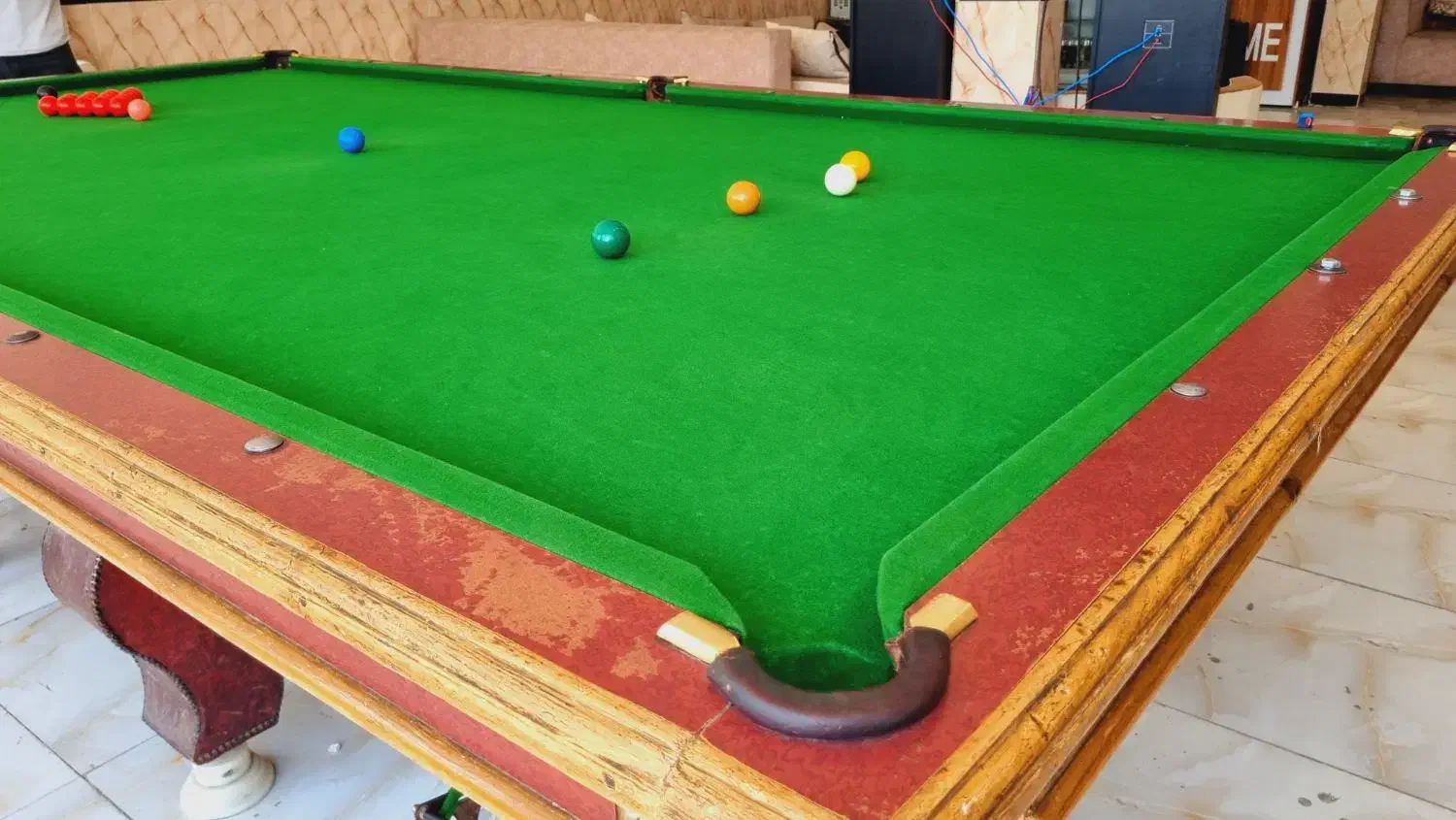 میز اسنوکر به همراه لوازم جانبی|ورزشهای توپی|مهربان, |دیوار
