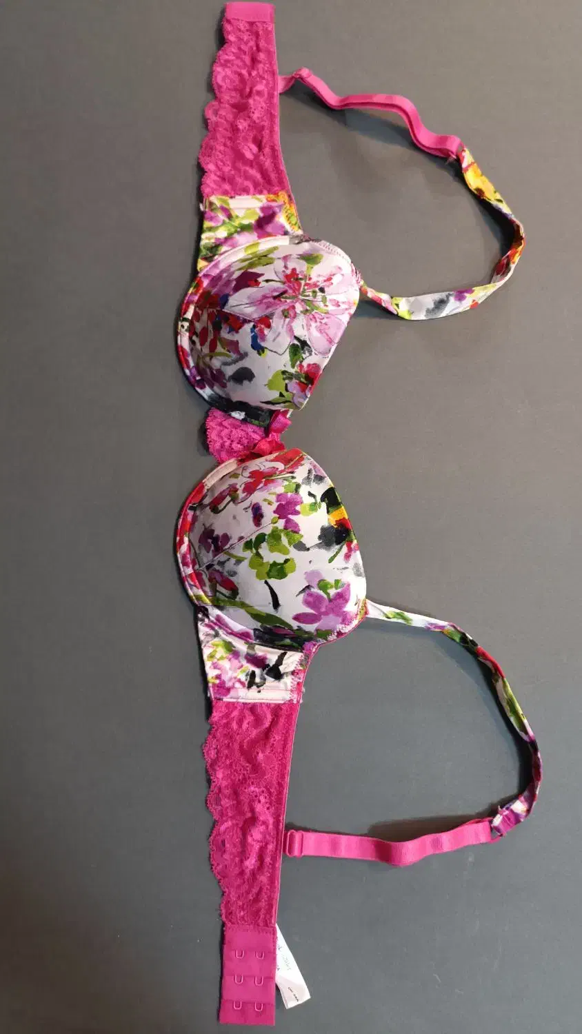 سوتین لایه دار اروپایی|لباس|بابلسر, |دیوار