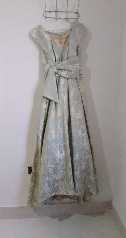 لباس مجلسی|لباس|نوشهر, |دیوار