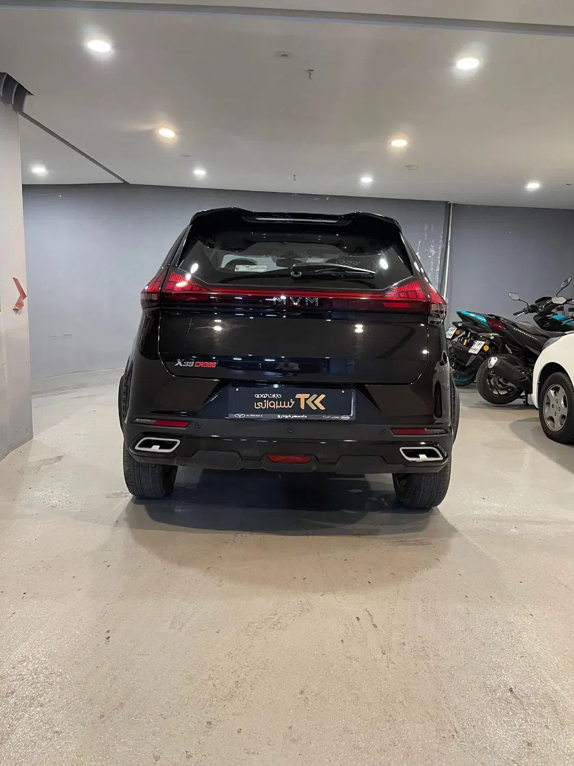 x33 مدل ۴۰۴|خودرو سواری و وانت|تهران, حکمت|دیوار