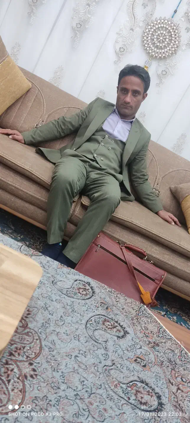 گم شدن مدارک، کیف مهندسی قرمز رنگ|اشیا|دهدشت, |دیوار