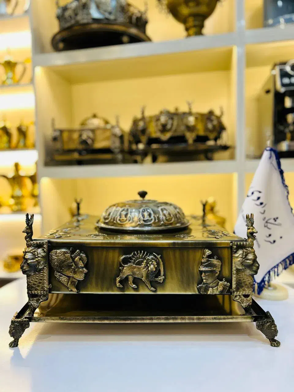 منقل زغالی طرحدار مناسب استفاده خاص و فضای دلنشین|کلکسیون اشیاء عتیقه|کرمان, |دیوار