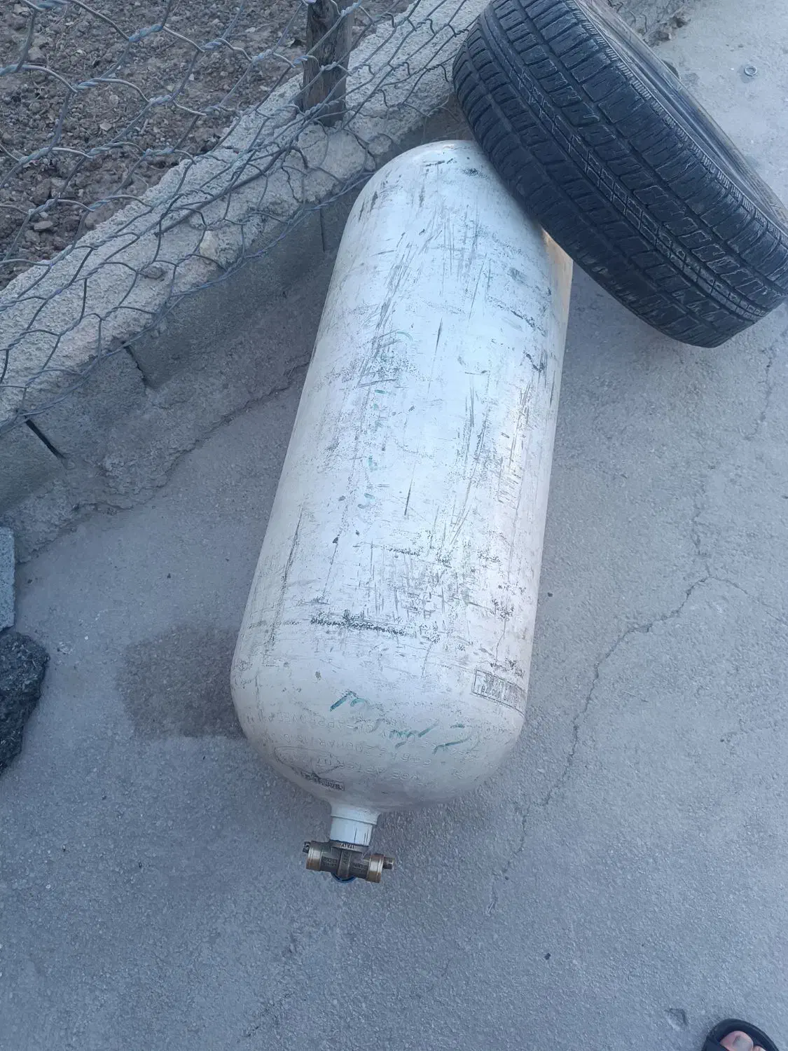 کپسول سی انجی|قطعات یدکی و لوازم جانبی|چاروسا, |دیوار