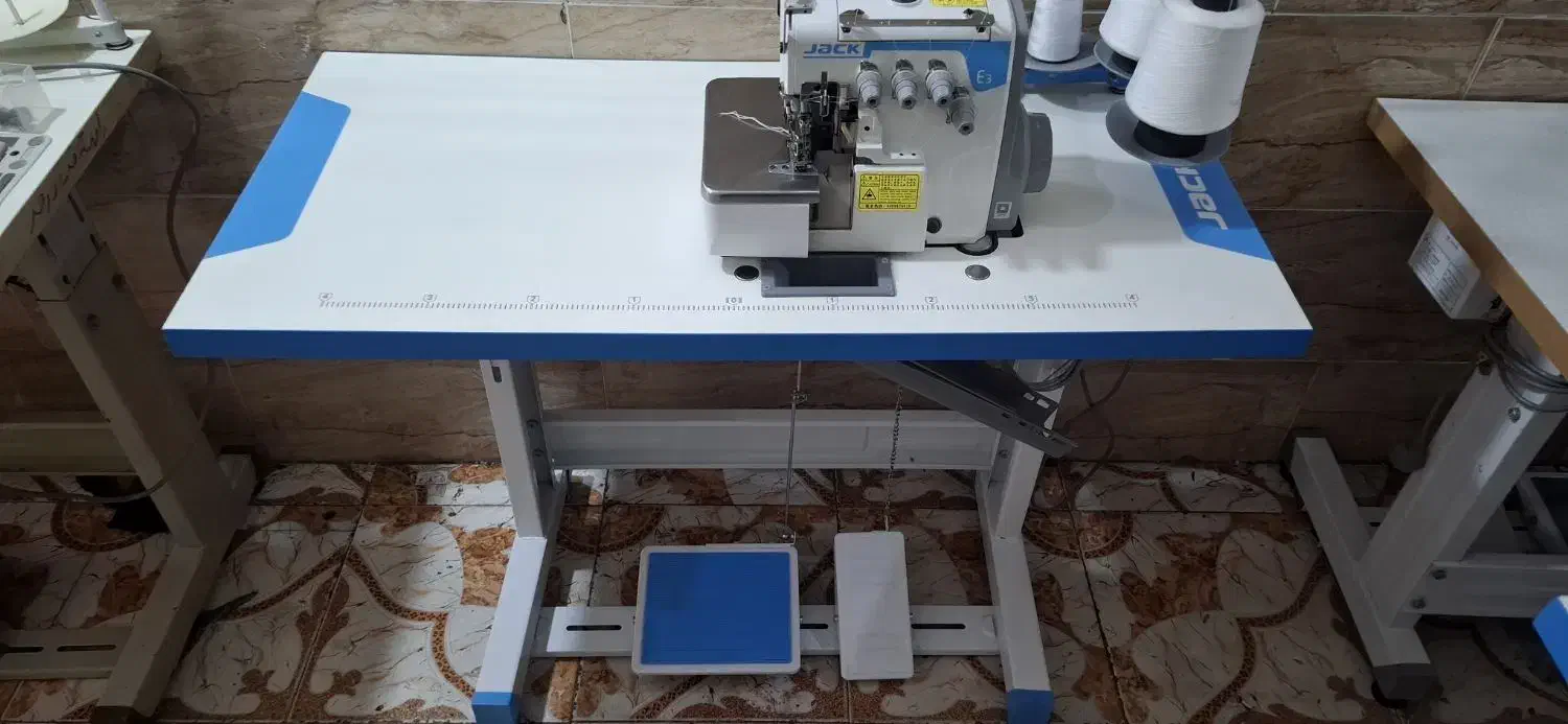 سردوز 4نخ جE3ک درحداک  6ماه کارنکرده باضمانت 3سال|چرخ خیاطی و ریسندگی|اهواز, کوی علوی|دیوار