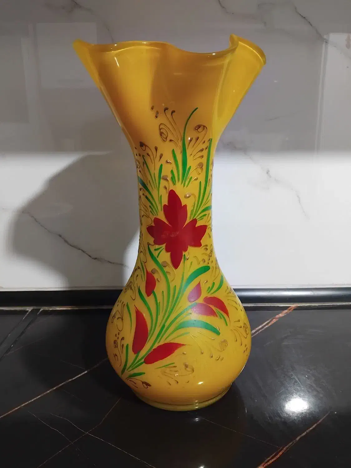 دکوری|ظروف پخت‌وپز|کاشمر, |دیوار