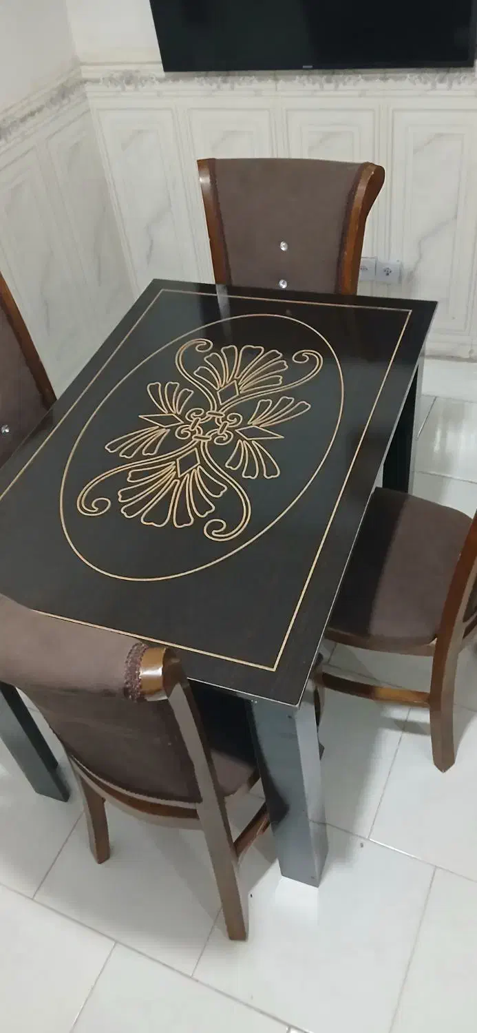 میز غذاخوری چهار نفره|میز و صندلی غذاخوری|بهارستان, |دیوار