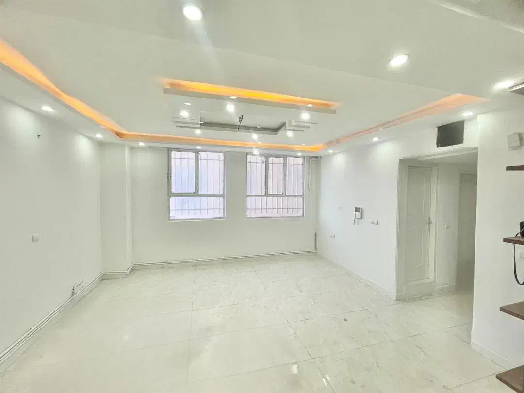 اجاره واحد ۵۰ متری فاز یک اندیشه در یکم شرقی|اجارهٔ آپارتمان|اندیشه, اندیشه فاز ۱|دیوار