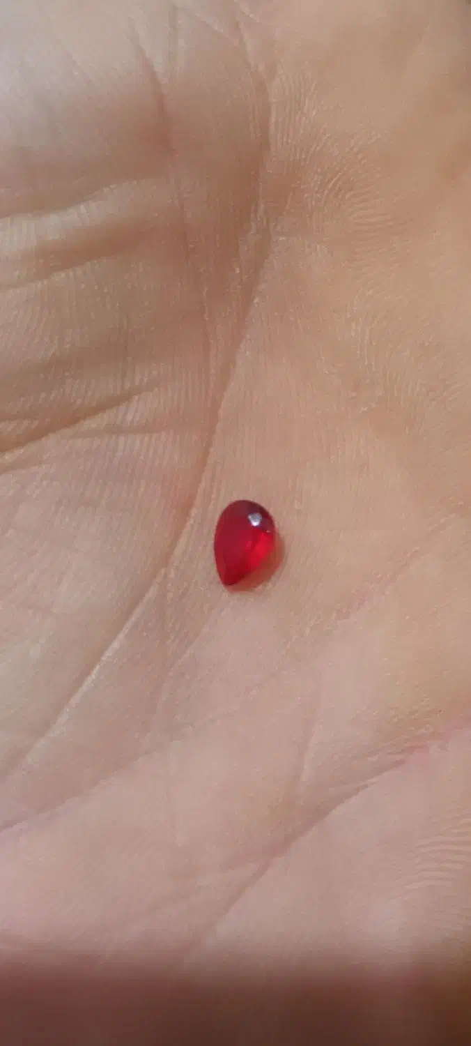 یاقوت سرخ برمه اصل|جواهرات|سورک, |دیوار