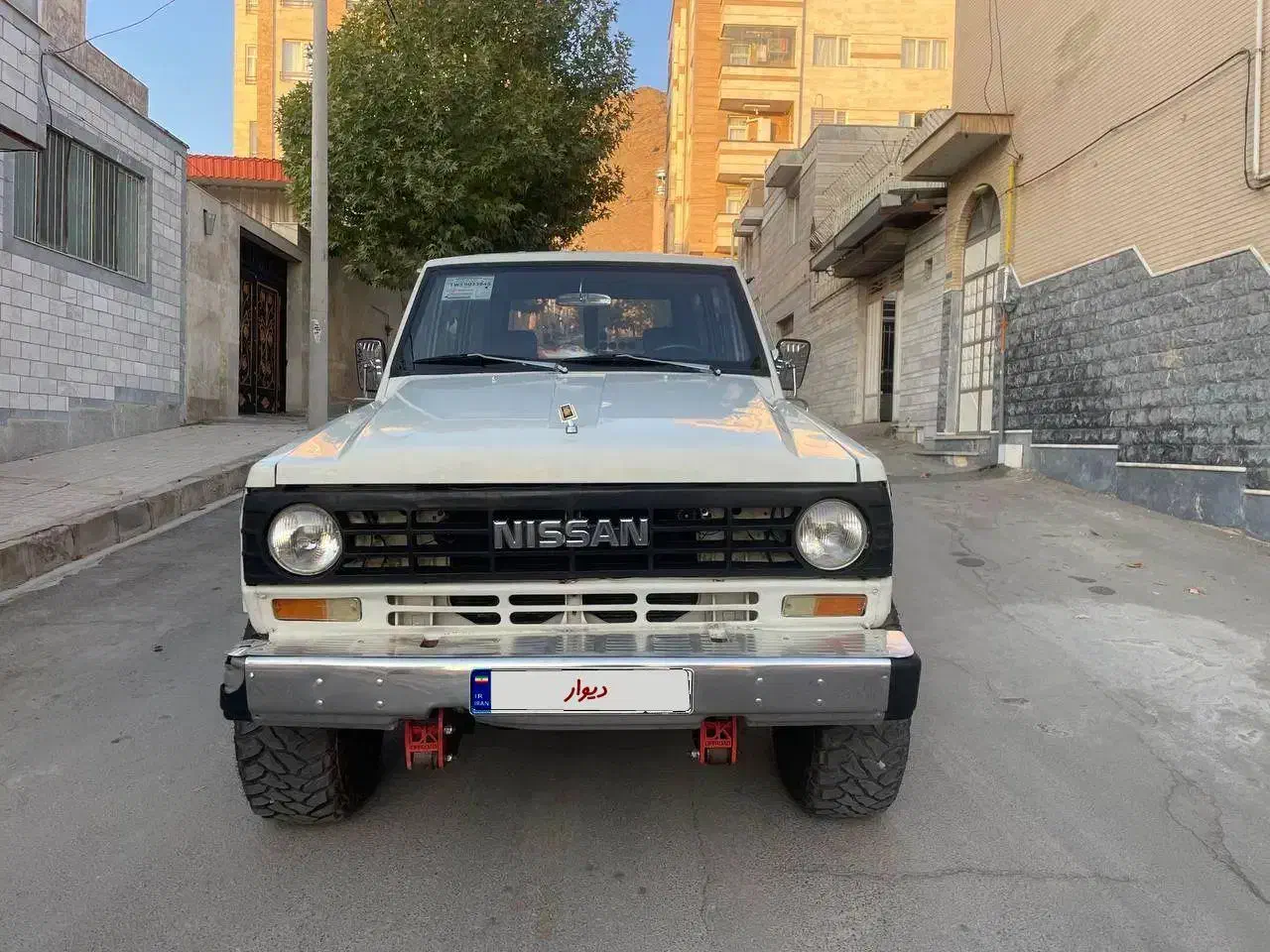 نیسان پاترول 4 در 6 سیلندر، مدل ۱۳۷۲|خودرو سواری و وانت|شهرکرد, |دیوار