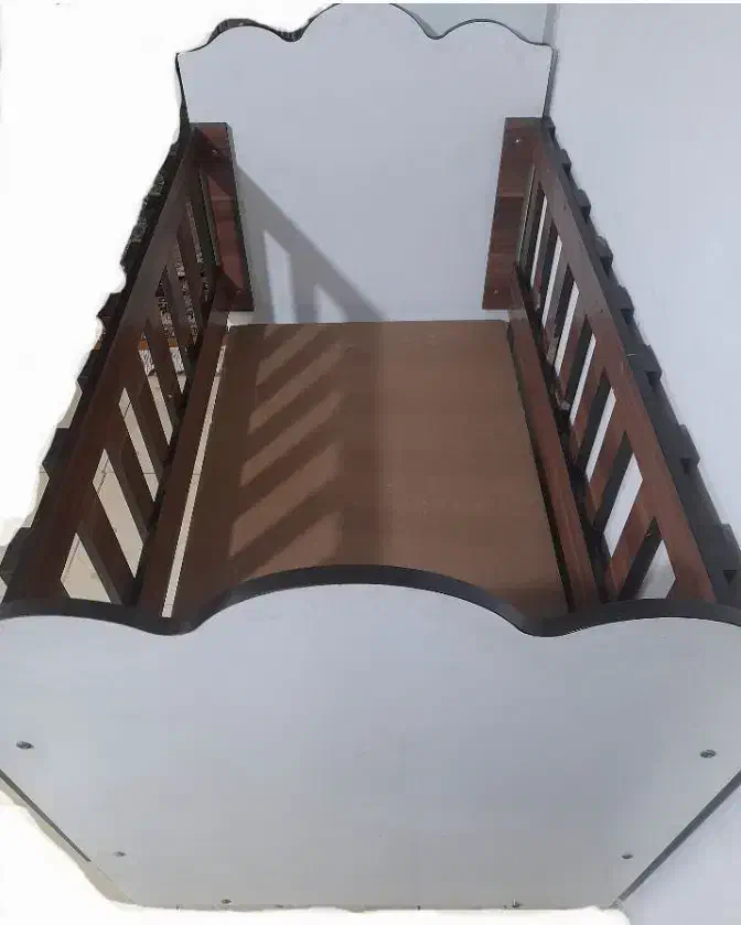 تخت کودک گهواره ای|تخت و صندلی بچه|محمدشهر, محمدشهر|دیوار